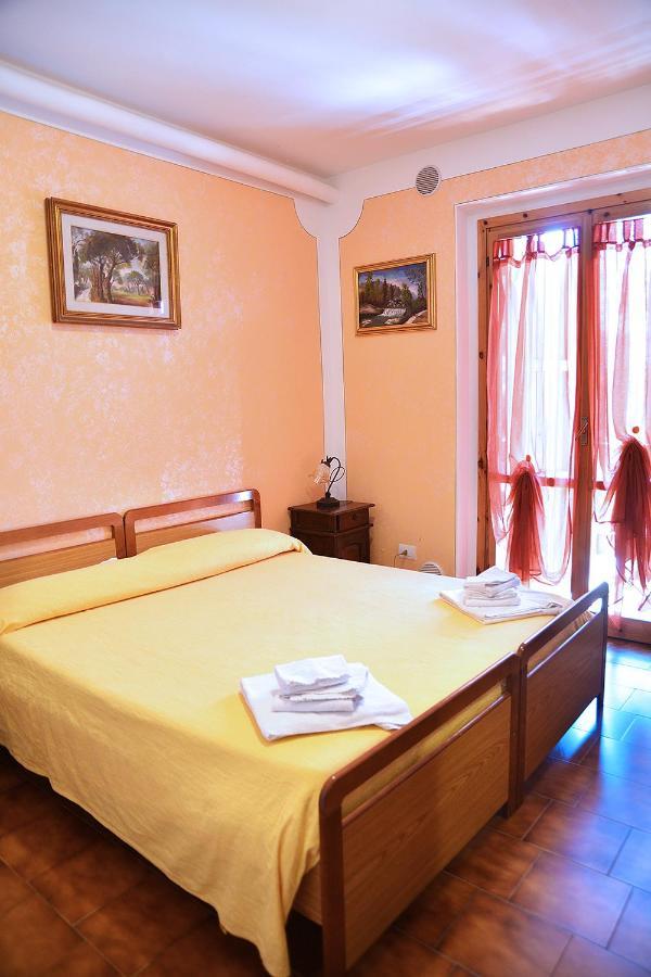 Il Mandriano Hotel Carpegna Bagian luar foto